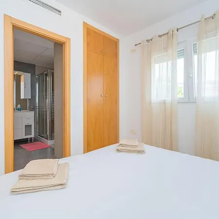 בית נופש Cala Dor 4 Bed 3 Bath Private Pool