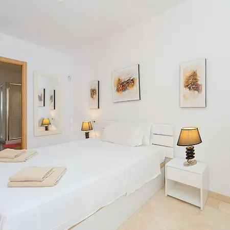 Cala Dor 4 Bed 3 Bath Private Pool *